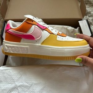 BRAND new Women’s Nike Air Force 1’s